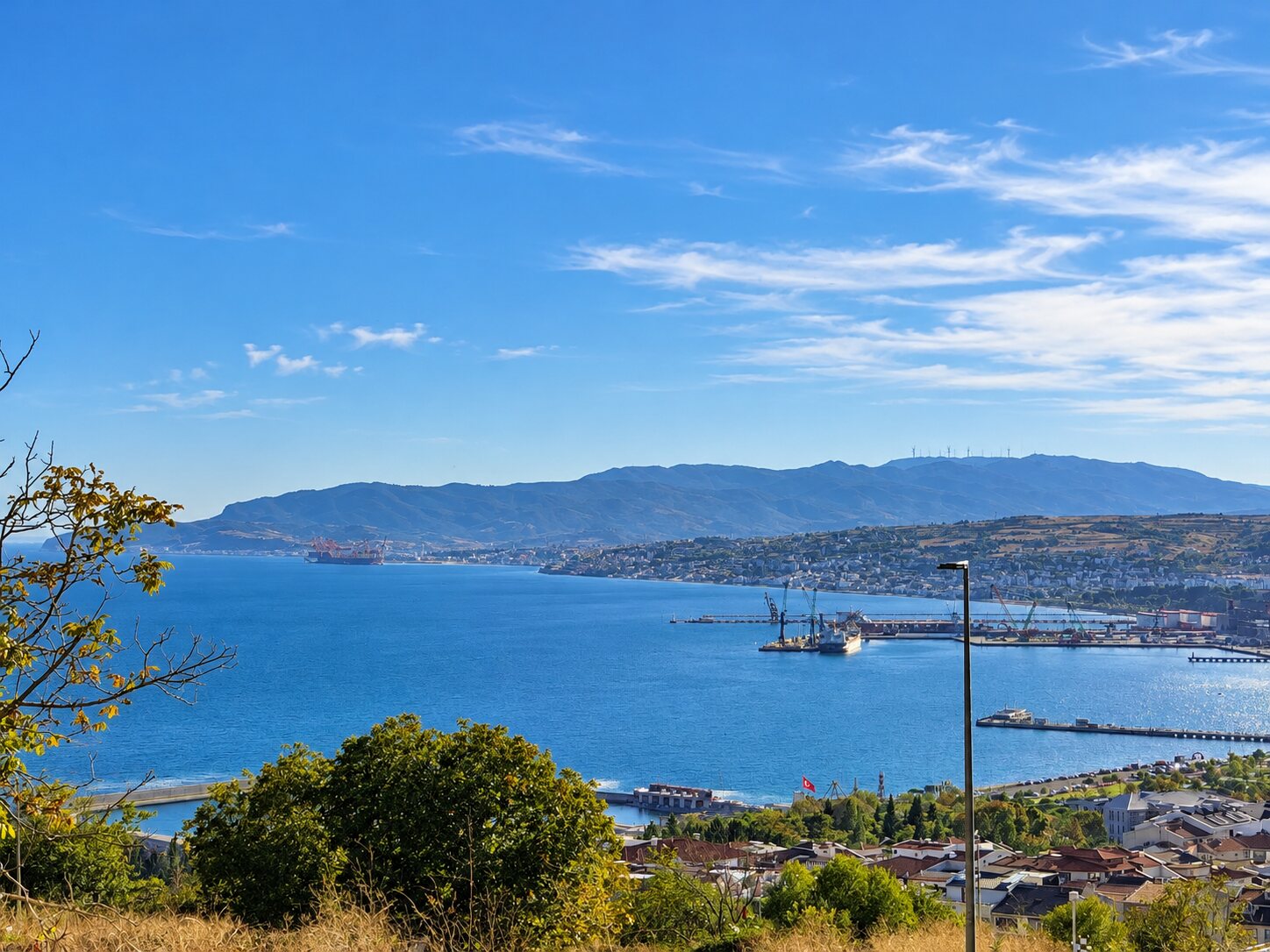 Manzara Plaza ofis deniz ve şehir manzarası